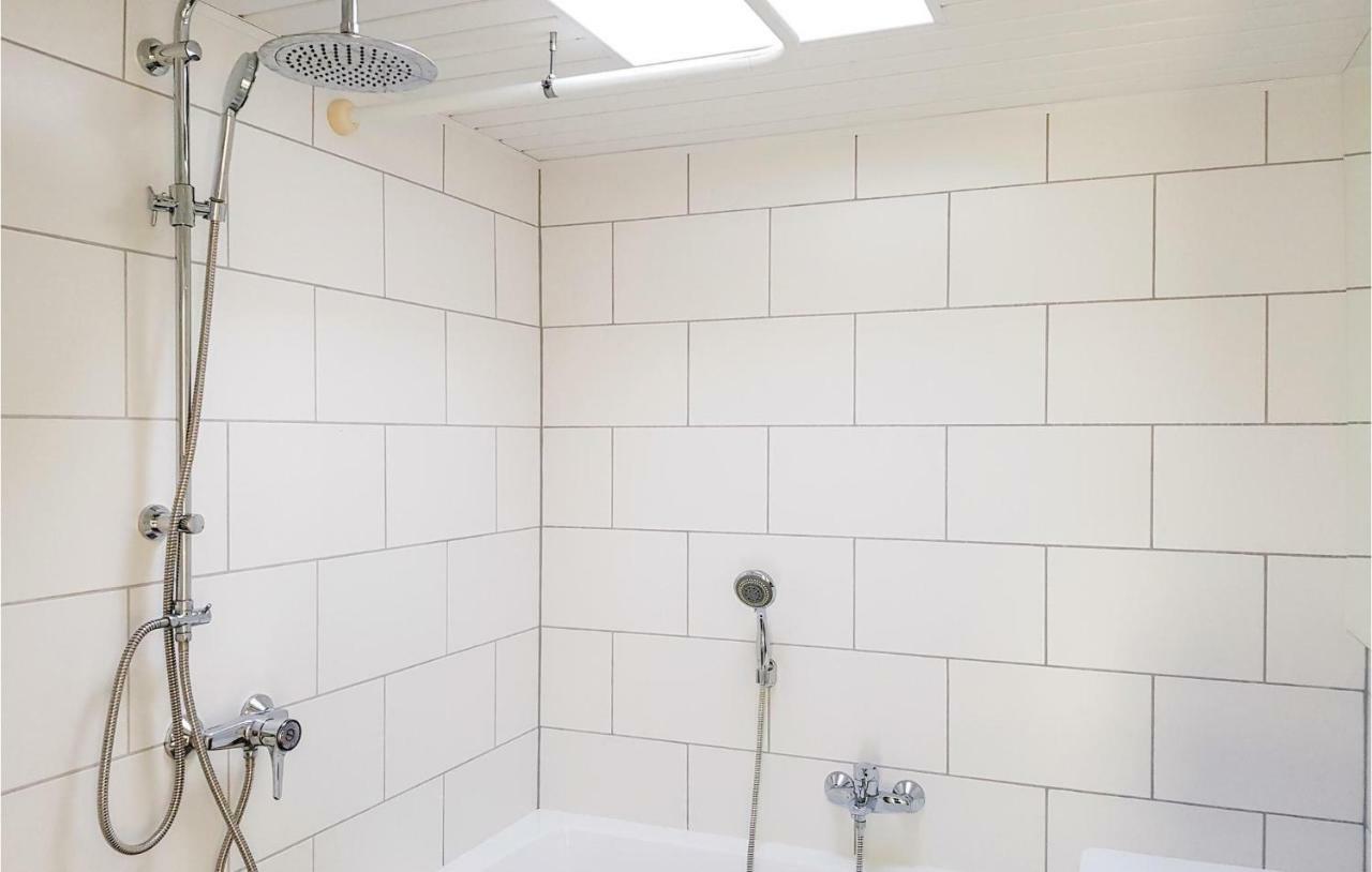 Nice Apartment In Hippolytushoef With Wifi Exteriör bild
